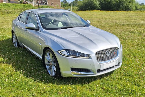 Jaguar XF Premium Luxury 3.0 Twin Turbo Diesel 8-spd