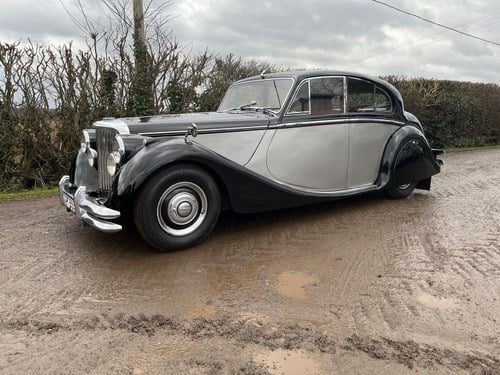 1949 MK5 3 1/5 Litre Saloon SOLD