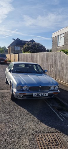 1995 Jaguar XJR MANUAL