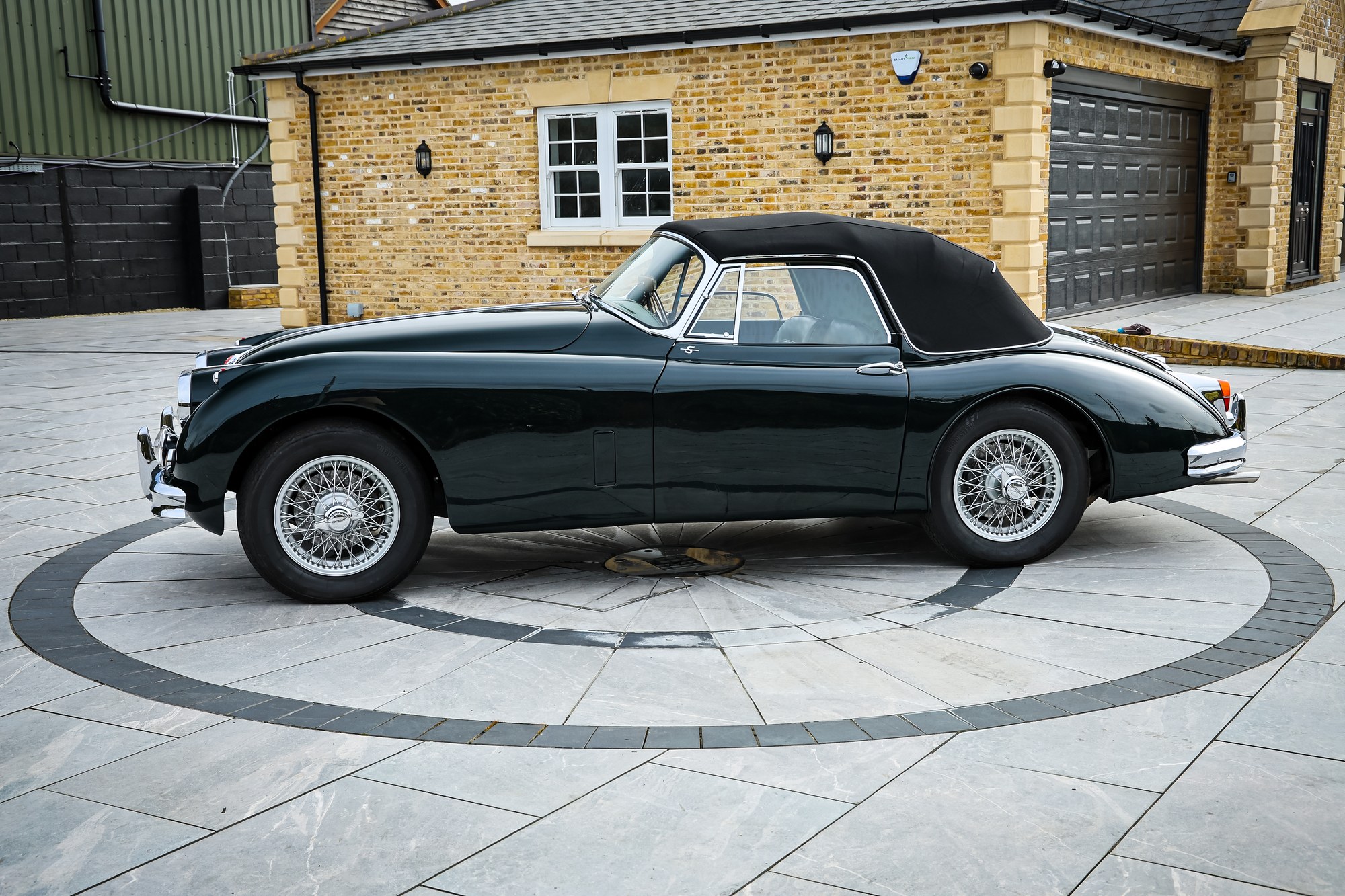Jaguar XK150S 3.8L DHC (1 of 69 RHD 3.8l examples), foto 7
