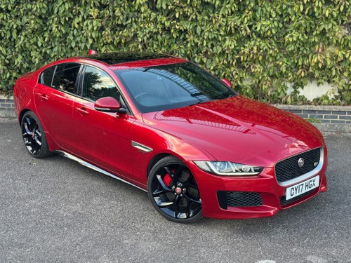 2017 Jaguar XE 3.0 V6 S Saloon 4dr Petrol Auto Euro 6 (s/s) À venda