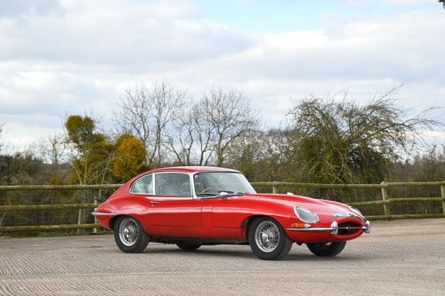 Lot 180 1966 Jaguar E-Type Series 1 2+2 Coupé Zu verkaufen durch Auktion