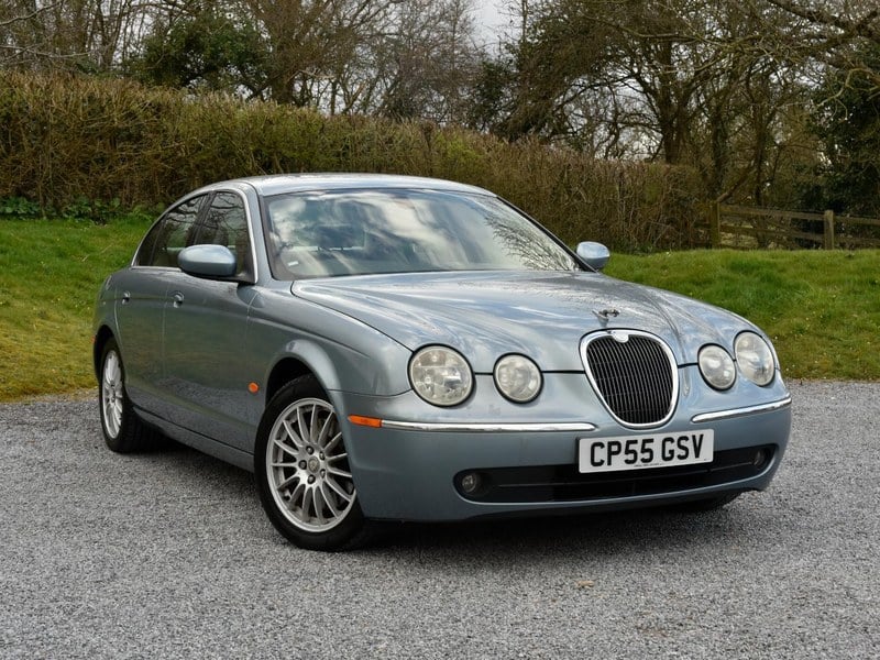 Rapid Classics: Eine Suche. Alle Oldtimer. 29 » Rapid Classics: Eine Suche. Alle Oldtimer. 2005 Jaguar S-Type SE 2.7d