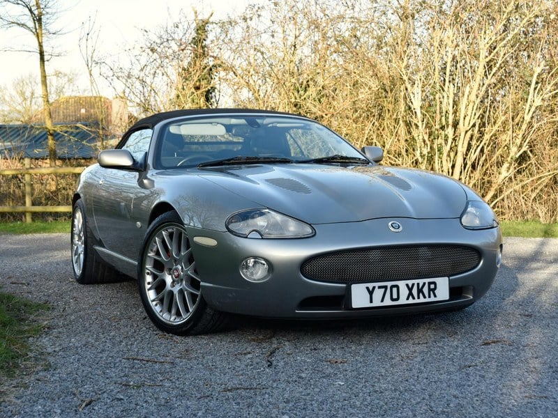 Rapid Classics: Eine Suche. Alle Oldtimer. 24 » Rapid Classics: Eine Suche. Alle Oldtimer. 2005 Jaguar XKR-S 4.2 Convertible