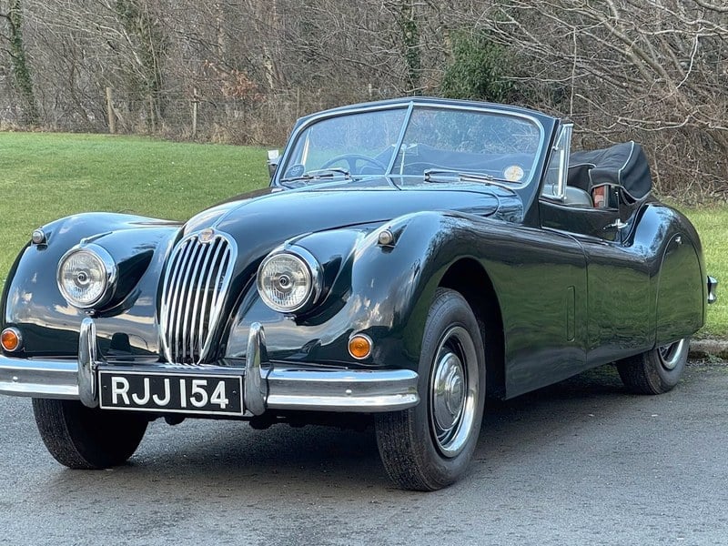 Rapid Classics: Eine Suche. Alle Oldtimer. 23 » Rapid Classics: Eine Suche. Alle Oldtimer. 1955 Jaguar XK140 Drophead Coupe RJJ 154