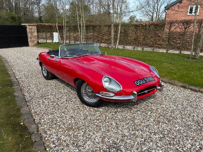 Rapid Classics: Eine Suche. Alle Oldtimer. 21 » Rapid Classics: Eine Suche. Alle Oldtimer. 1966 Jaguar E-Type Series 1 OTS