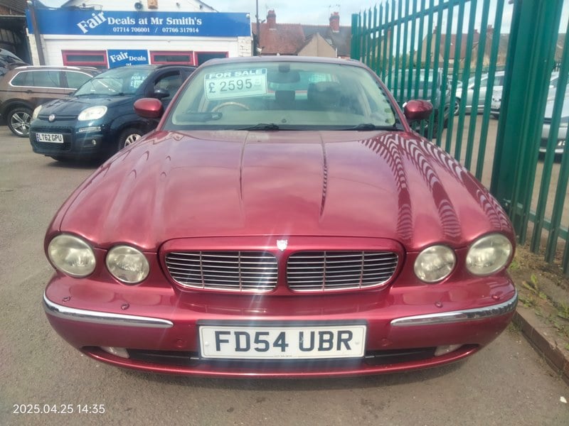 Rapid Classics: Eine Suche. Alle Oldtimer. 13 » Rapid Classics: Eine Suche. Alle Oldtimer. 54 REG BIG XJ 3LTR PETROL RED 116,000 MILES MOT MARCH 2026