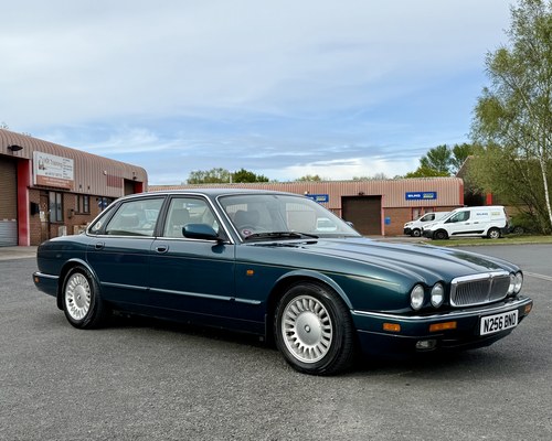 1995 Jaguar XJ X300 XJ6