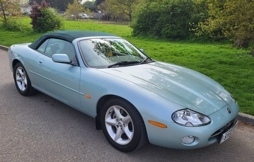 2001 Jaguar XK X100 XK8
