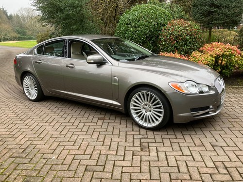 2008 Rare and exceptional XF 4.2 V8 SOLD