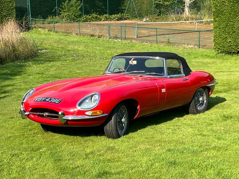 Rapid Classics: Eine Suche. Alle Oldtimer. 16 » Rapid Classics: Eine Suche. Alle Oldtimer. 1967 Jaguar E-Type Series 1 OTS