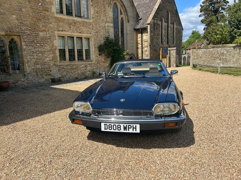 Rapid Classics: Eine Suche. Alle Oldtimer. 29 » Rapid Classics: Eine Suche. Alle Oldtimer. 1986 Jaguar XJS HE C
