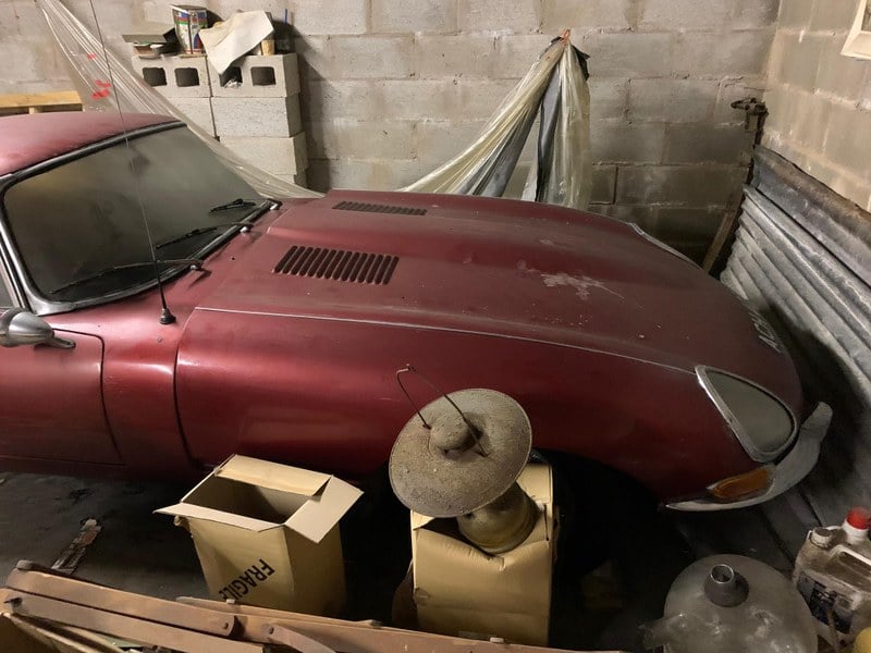 Rapid Classics: Eine Suche. Alle Oldtimer. 16 » Rapid Classics: Eine Suche. Alle Oldtimer. 1962 Jaguar E-Type Series 1 FHC. Open to sensible offers.