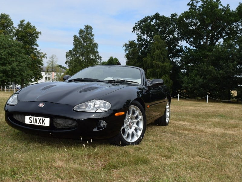 Rapid Classics: Eine Suche. Alle Oldtimer. 17 » Rapid Classics: Eine Suche. Alle Oldtimer. 1998 Jaguar XK X100 XKR