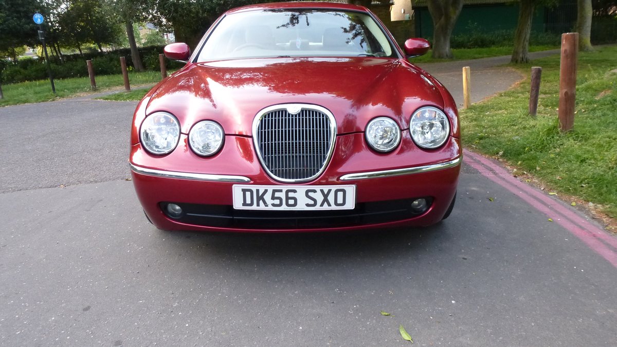 2006 Jaguar S-Type Dunkelrot Automatik, 6 Gänge Rechtslenker in Ilford ...