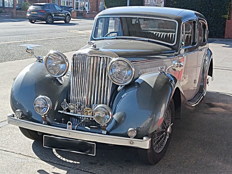 Rapid Classics: Eine Suche. Alle Oldtimer. 28 » Rapid Classics: Eine Suche. Alle Oldtimer. 1947 Jaguar MkIV 1.5 L Saloon. Restored, vast history