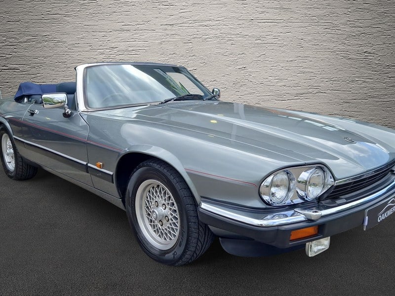 Rapid Classics: Eine Suche. Alle Oldtimer. 17 » Rapid Classics: Eine Suche. Alle Oldtimer. JAGUAR XJ-S CONVERTIBLE 5.3 V12 AUTO