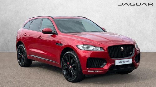 2017 Jaguar F-PACE d V6 S 5dr AWD With Heated Front and Rear In vendita