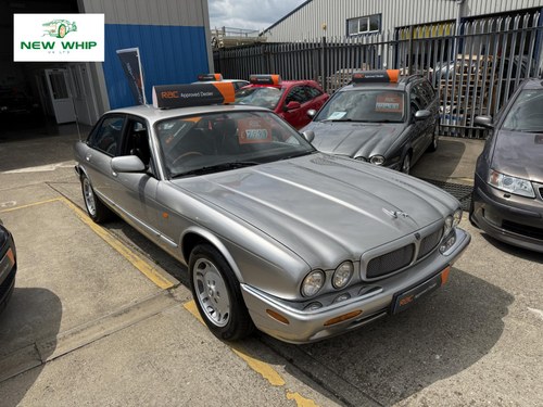 1998 Jaguar XJ 3.2 Sport Saloon 4dr Petrol Automatic (288 gkm, 24 Kaufen Bei
