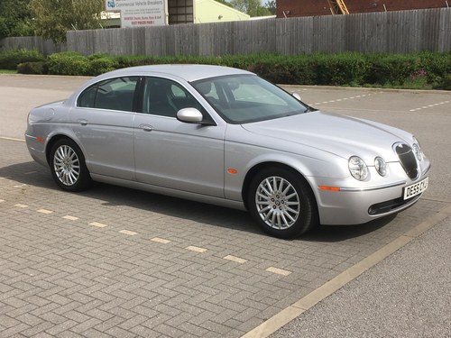2005 Jaguar S-Type X200 S