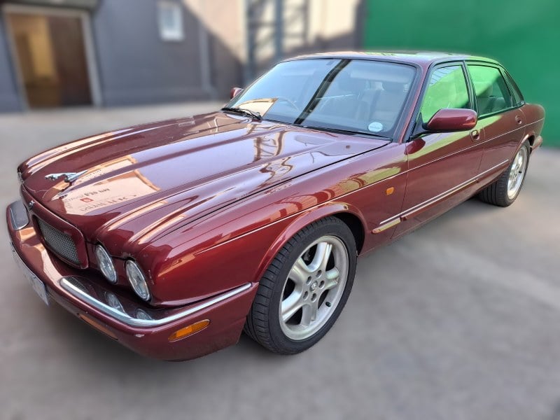 1998 Jaguar XJ - 1 1998 Jaguar XJ - 1