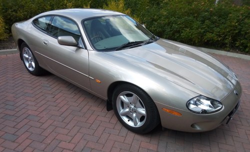 Jaguar XK8 Coupe Topaz Metallic. Nice Example