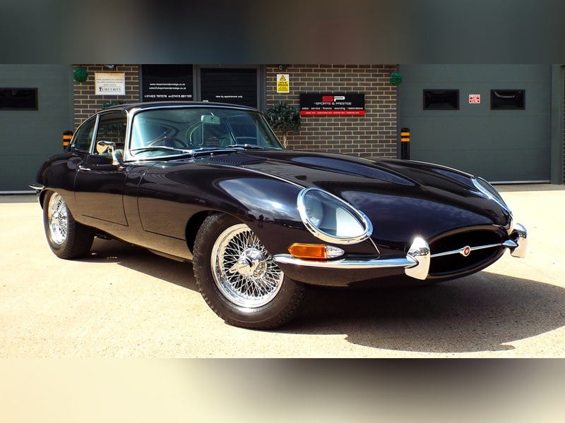 Jaguar E-Type Series 1 Fixed Head Coupe