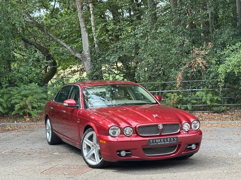 Jaguar Sovereign Supercharged LWB 2008 27k miles 1 owner FSH