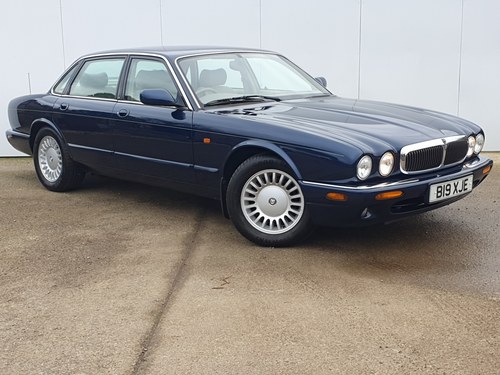 1998 Jaguar XJ X308 XJ8
