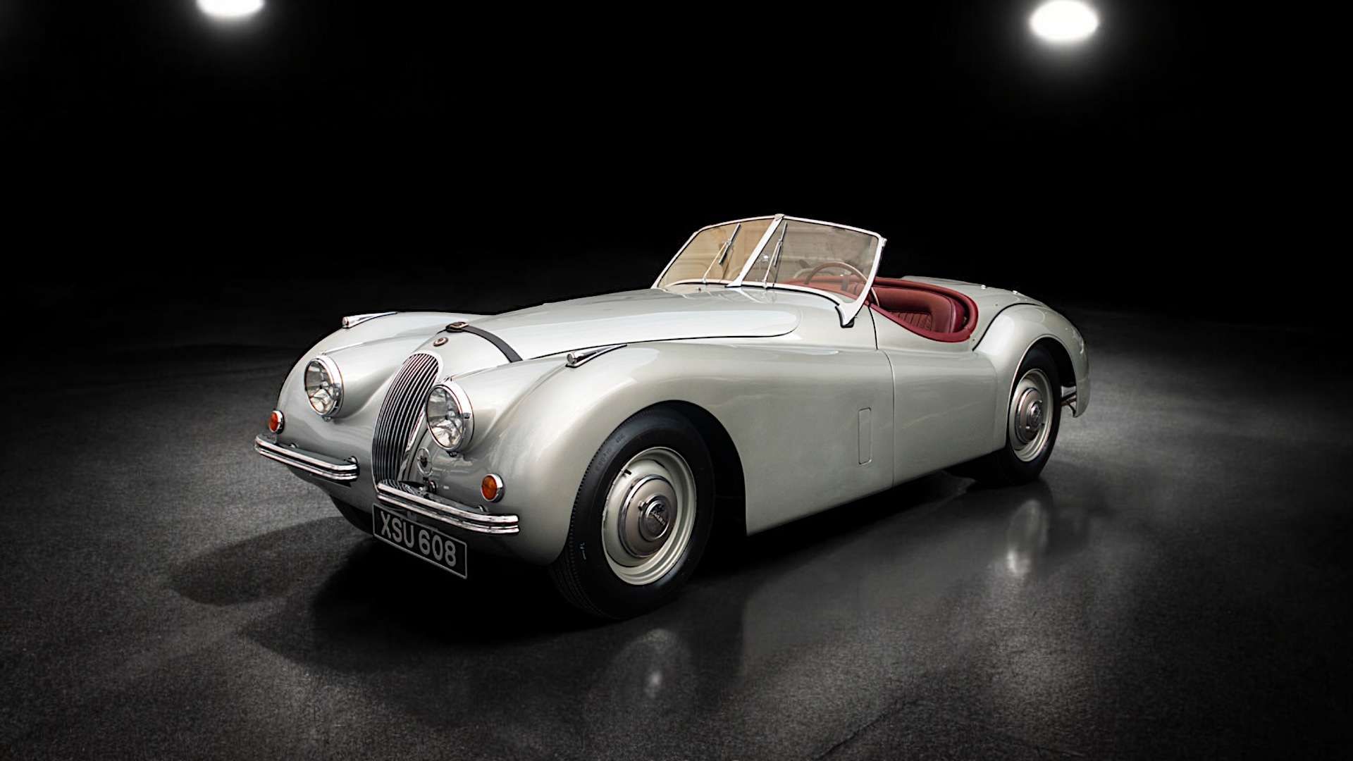 1952 Jaguar XK120 DHC