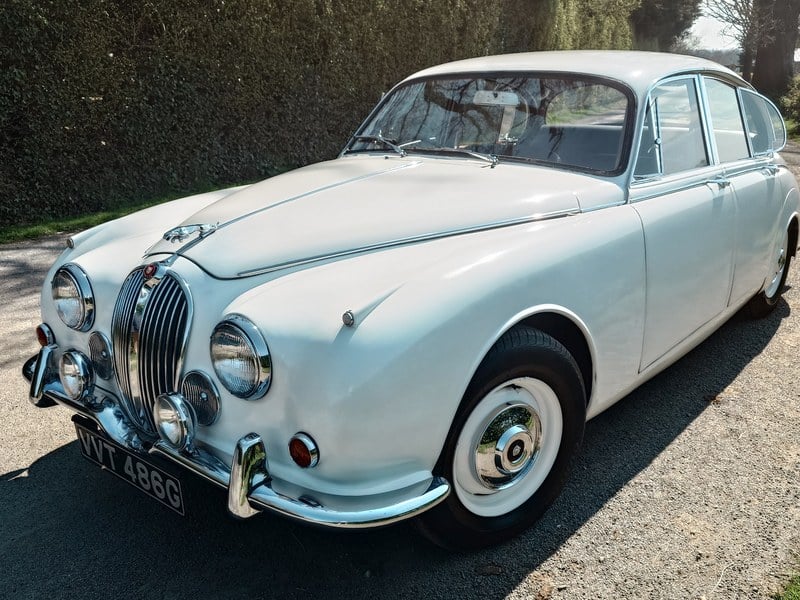 1969 Jaguar Mark 2 2.4