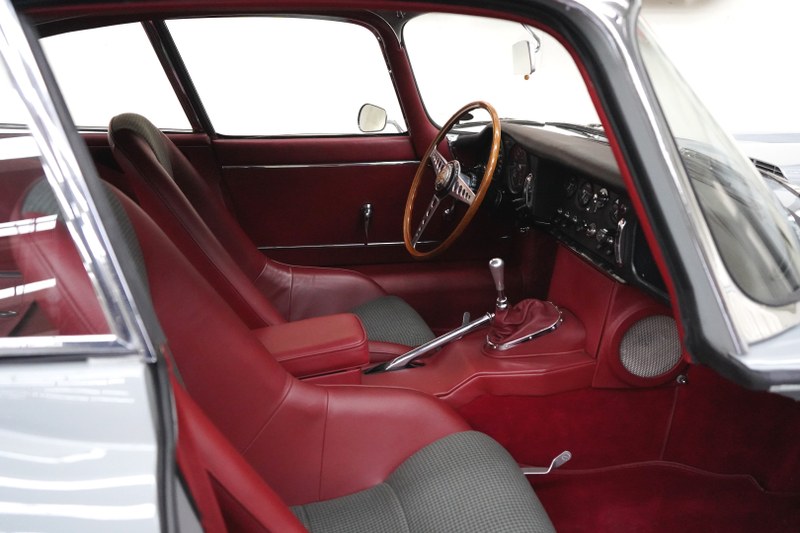 1963 Jaguar E-Type - 2 1963 Jaguar E-Type - 2