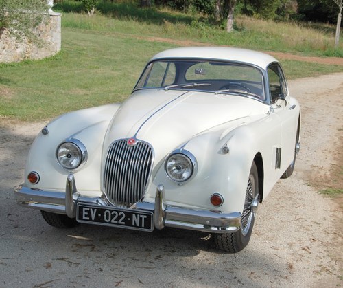 1959 Jaguar XK150 FHC