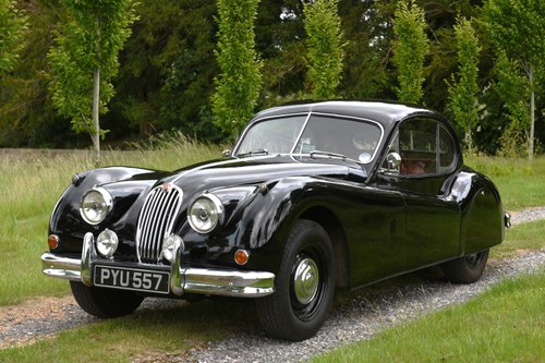 1955 Jaguar XK140 Fixed Head Coupe En Venta por Subasta