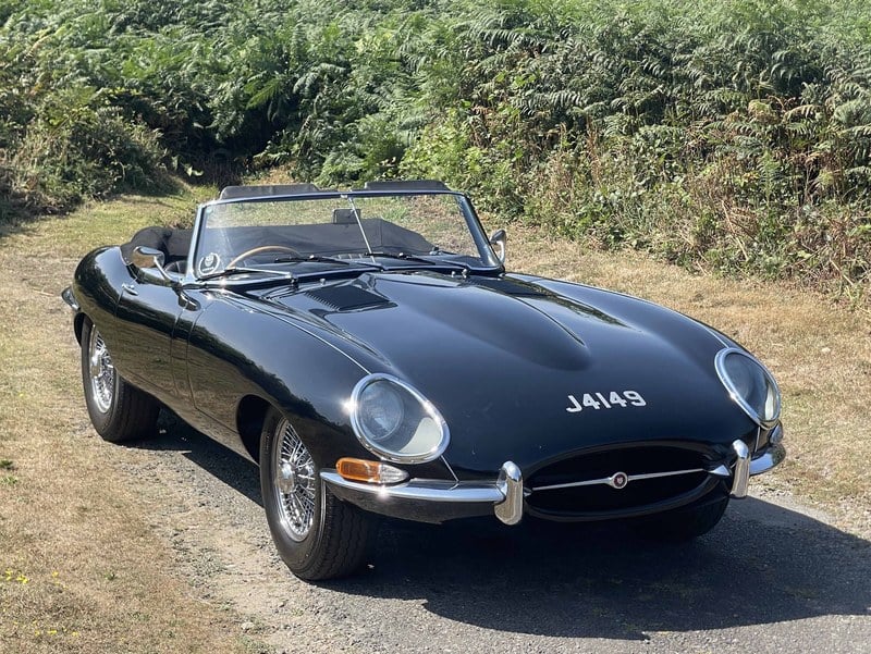 1965 Jaguar E-Type - 1 1965 Jaguar E-Type - 1