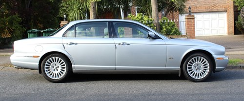 An Exceptional 2006 XJ 4.2 Supercharged "Super V8" LWB X350 For Sale