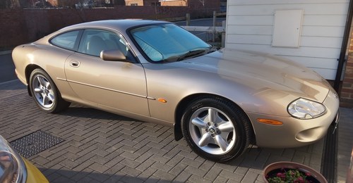 Jaguar XK8 in outstanding condition. 59K miles