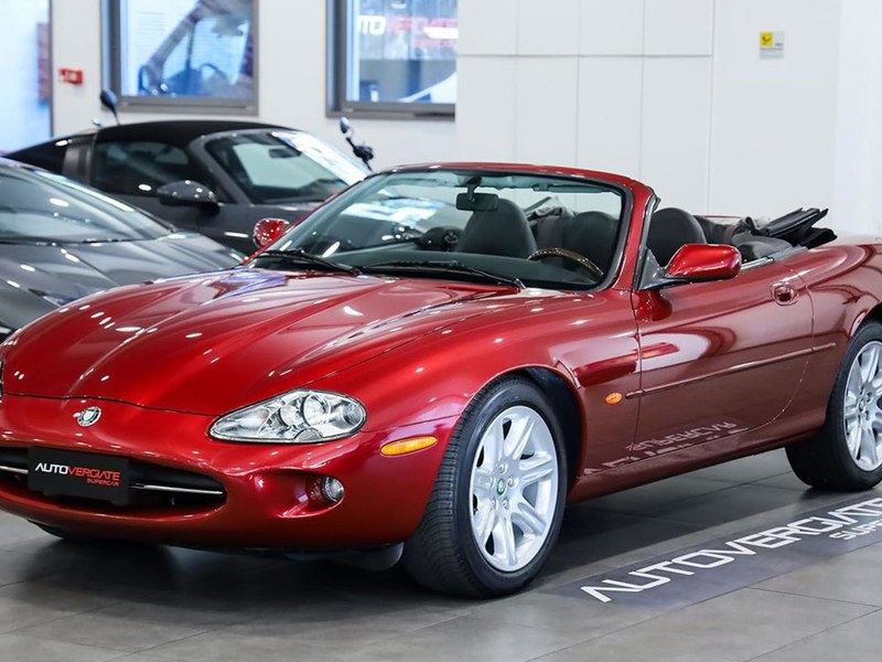 1997 Jaguar XK8
