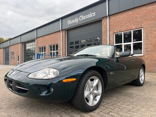 1998 Jaguar XK8 convertible SOLD