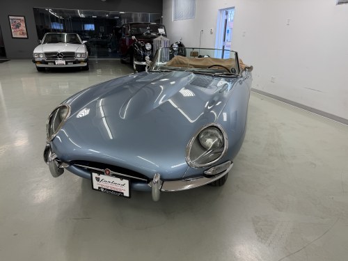 Beautifully Restored 1965 Jaguar XKE VENDIDO