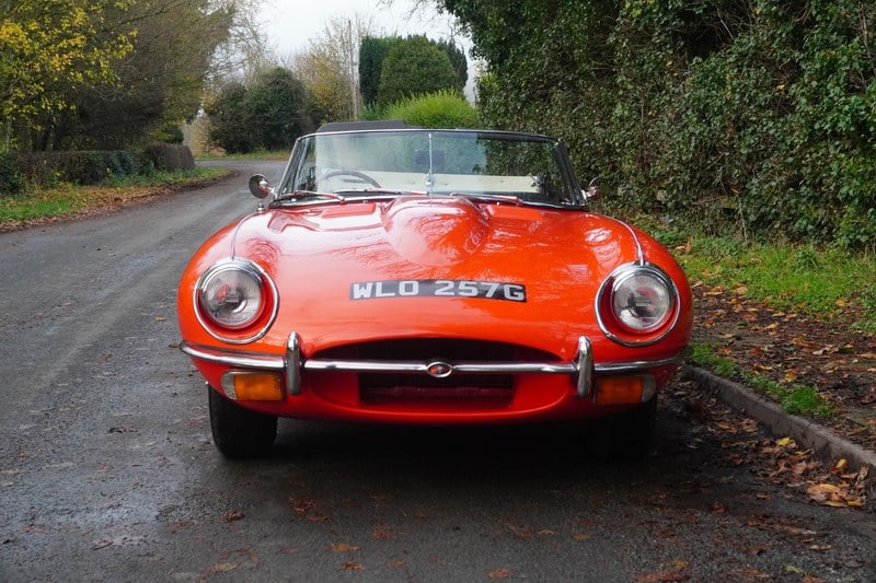 1969 Jaguar E-Type - 2 1969 Jaguar E-Type - 2