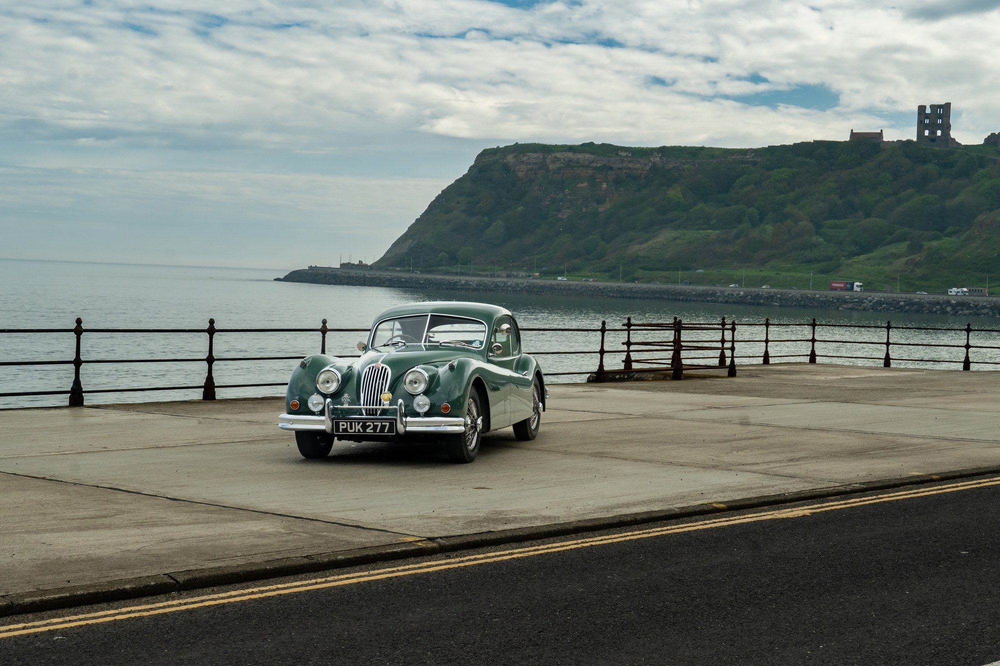 Jaguar XK 140 SE Fixed Head Coupe built in 1955., foto 4