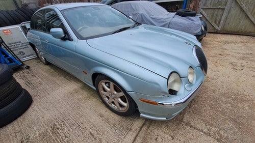 2000 Jaguar S-Type 4.0L V8 plus Jag S-Type V6