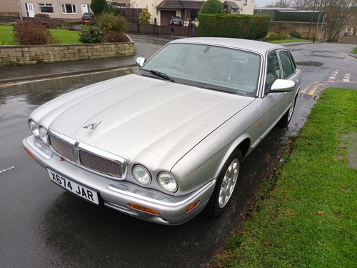 2000 Jaguar XJ X308 XJ8