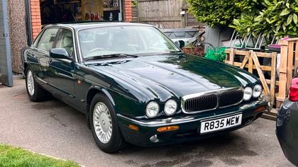 Jaguar XJ XJ8