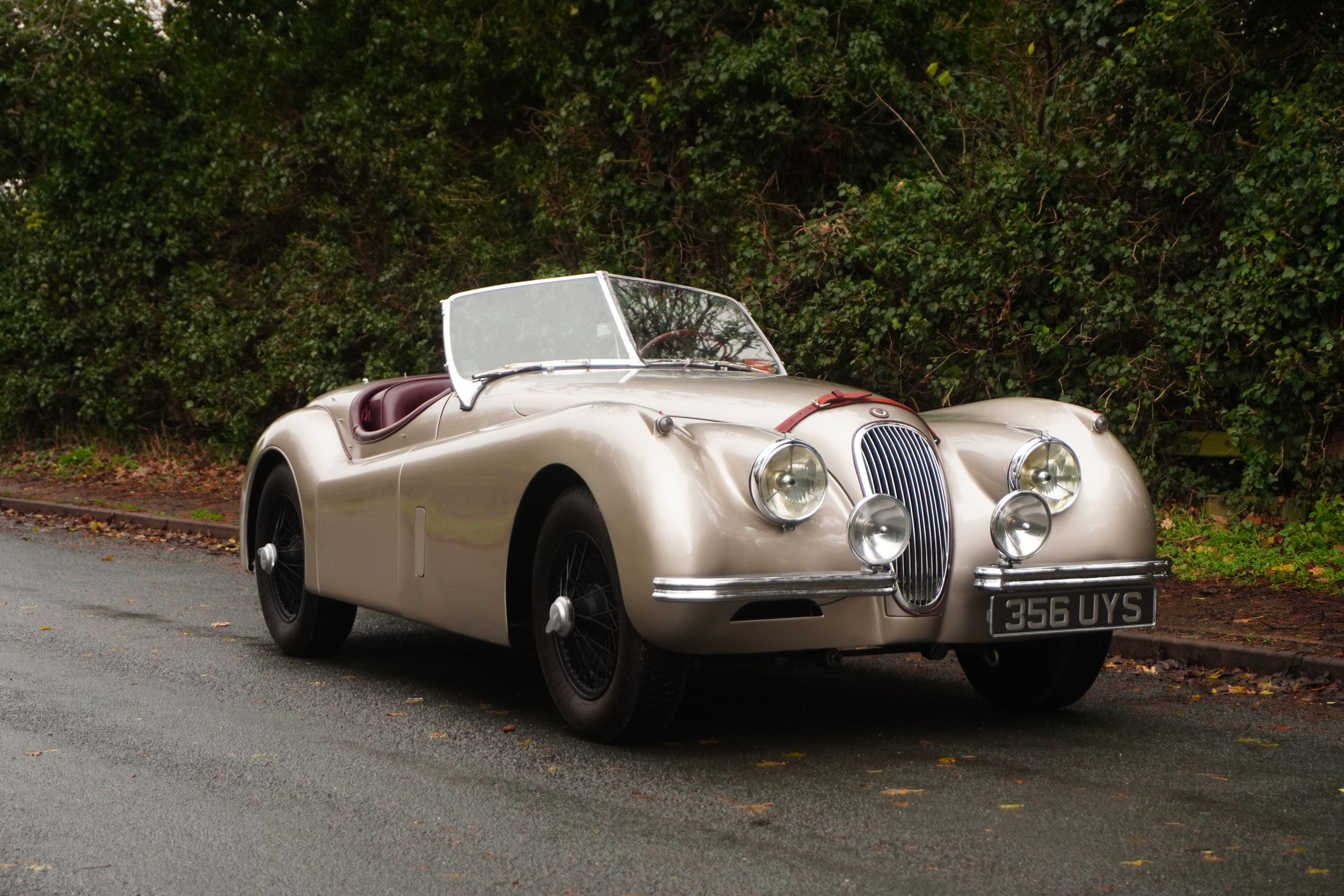 1953 Jaguar XK120 OTS