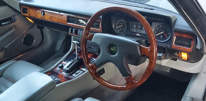 1990 Jaguar XJS - 2 1990 Jaguar XJS - 2