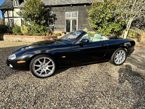 2003 Jaguar XK X100 (1996 - 2006) XK8 VENDIDO