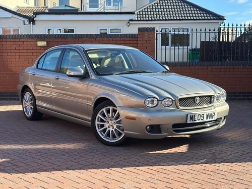 JAGUAR X-TYPE 2.2 MANUAL DIESEL, 41,700 LOW MILES, FULL S/H!