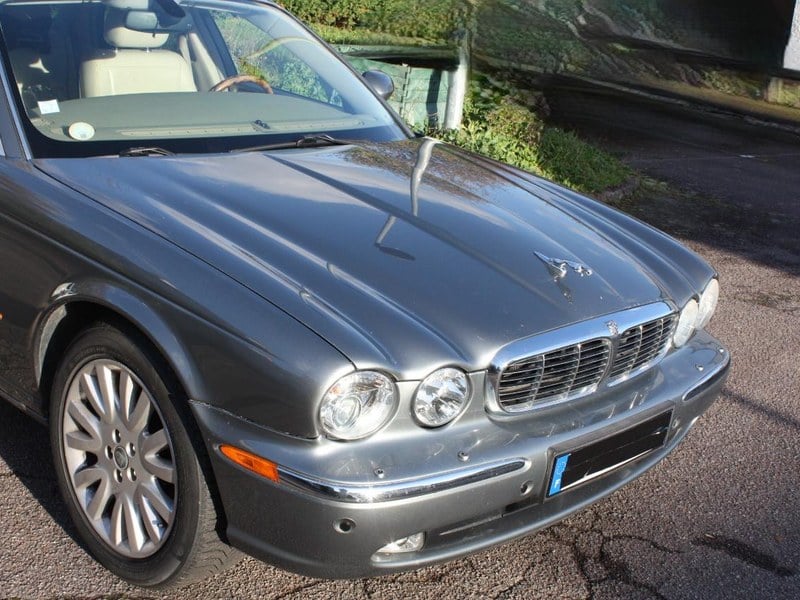 2004 Jaguar XJ XJ8 X350